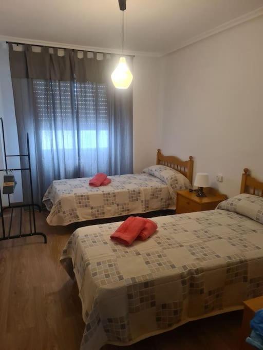 Perforaciones Y Rozas Fernandez Suarez Sl Apartment Leon Luaran gambar